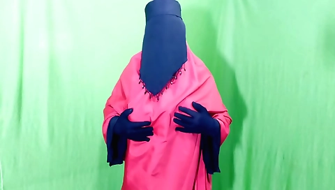 Amazing amateur indian solo video of a sweet woman