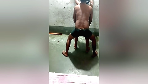 Indian hottie with a nice body gives a blowjob to the guy