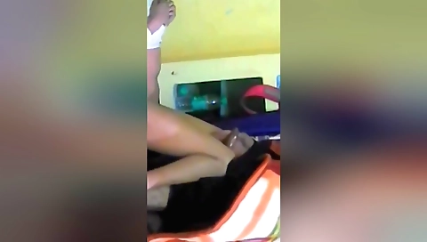 Indian babe gives a creampie to her lover in webcam