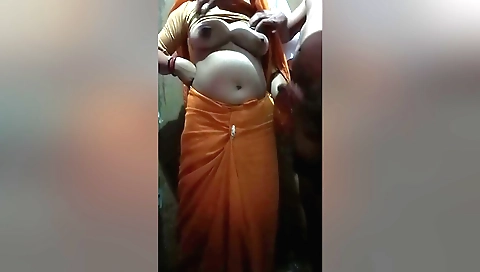 Luscious stepmom gets her face covered with his semen