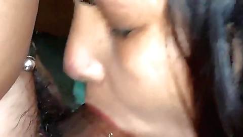 I'm cumming on my hubby's face in homemade sex video