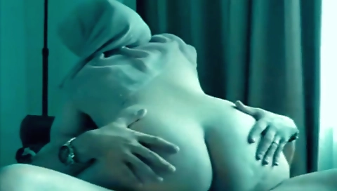 Nurse in hospital gives a good blowjob and creampie