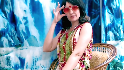 Indian teen makes a homemade video of herself licking it