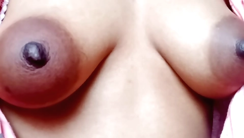 Sexy indian girl gets naked and shows off her body