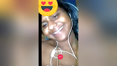 Indian bhabhi showing herself in amateur webcam video