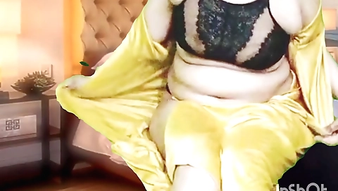 Stepmom rubs her sexy pussy after a hard solo film