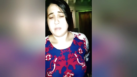 Chubby brunette babe fucked in an amateur hd video 03d