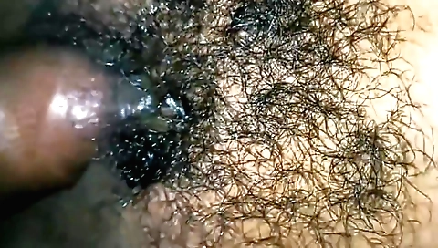 Indian girl gets fingering on in homemade sex video