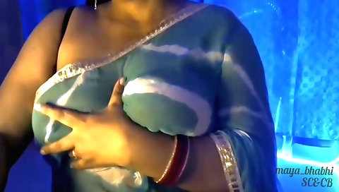 Indian amateur woman with round boobs showing off her body