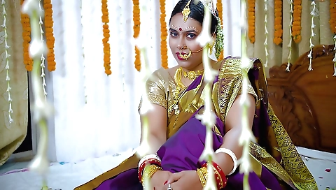 Indian chick fucks her cunt with dick and gets creampied