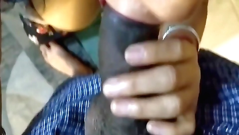 Indian amateur teen suck a big dick for first time