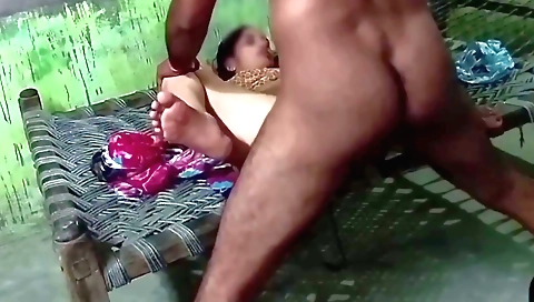 Indian teen stepsister and her stepbrother made a porn scene