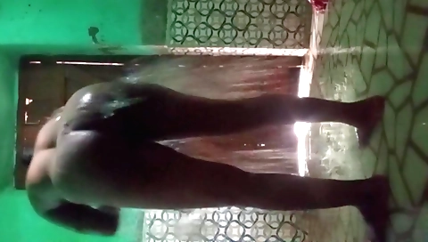 Indian shower for a hot brunette after a boring day