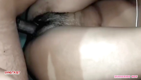 Cute Indian bhabhi naked & on her bed in her green pants