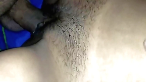 Indian babe in hairy pussy and hairy body in hd video