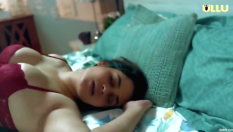 Brunette and her boyfriend have some good sex on the bed