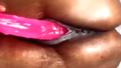 Amateur teen masturbating on the couch with sex toy