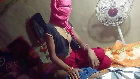 Indian cook gets her sex of love on by her husband