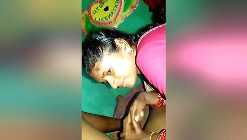 Bhabhi with natural boobs fucked with a deep throat