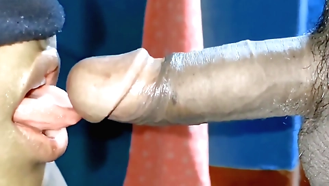 Indian girl in a tight outfit shows her ass to the camera