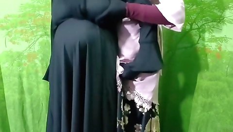 Amateur sex video with a horny stepmom and her lover