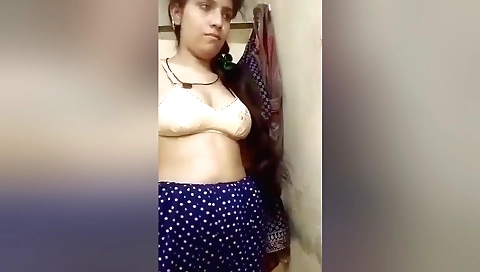 Sexy brunette with a sexy body showing her body on the web camera