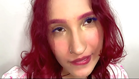 Stepmommy fucks her stepdaughter in the homemade porn