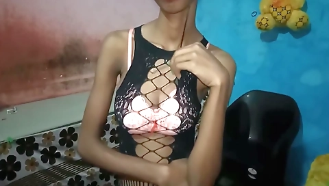 Indian brunette with a big booty fucked in pussy by boyfriend