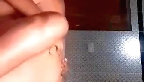 Hot amateur girl receives pussy and handjob in web camera vid