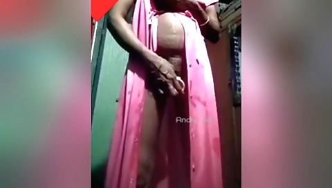 Sexy Indian bhabhi fucks me in amateur solo 1080p video