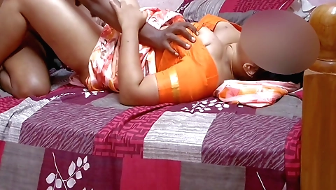 Indian brunette milf fucked and got a good blowjob