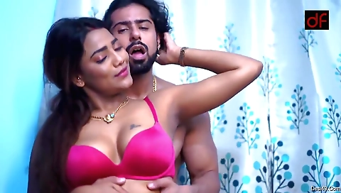 Big tits brunette is here to have fun with a sexy sex video