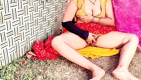 Indian desi sex video with amateur stepdad and a poor aunty