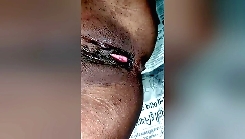 Indian hairy cunt video is showing us her hairy body