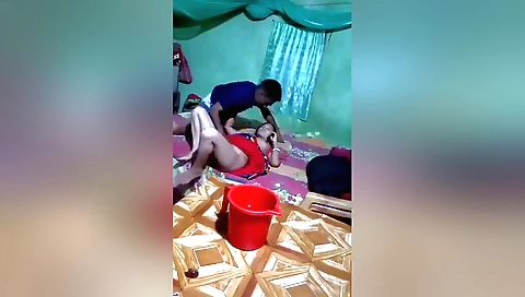 Beautiful brunette webcam video shows her fucking with the guy