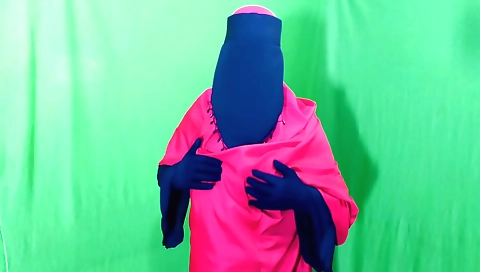 Indian housewife in black dress has sex on the bed