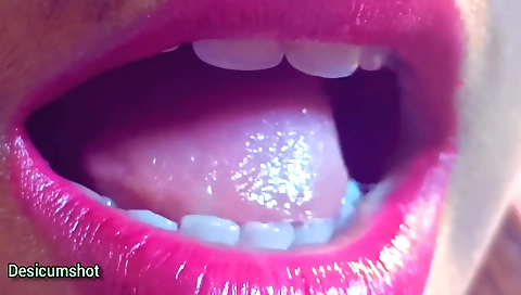 Indian girl gets off with her boyfriend's cock in her pussy