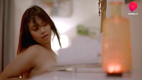 Brunette babe shows off her body and curves 038a 038f