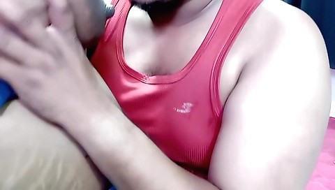 Indian woman sucks milk in her mouth and in her pussy